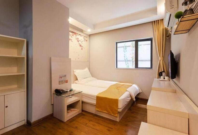 Номер Стандарт Индивидуальный, Qi Cheng Hotel   Shenzhen North Railway Station