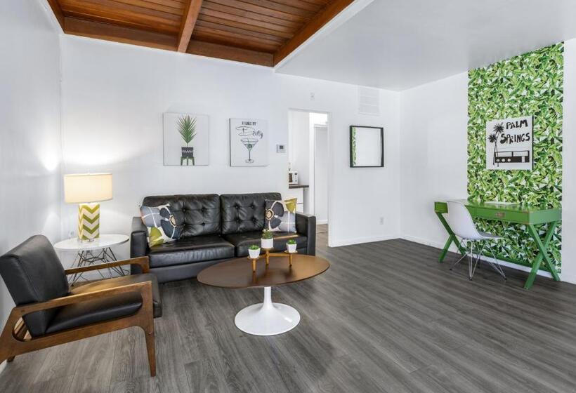 스위트, The Three Fifty Hotel, A Kirkwood Collection