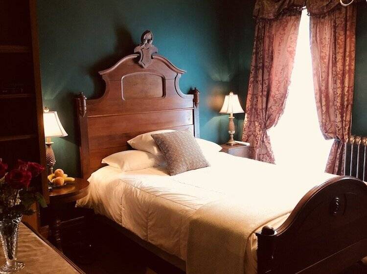 デラックスルーム, Wc Lipe Mansion