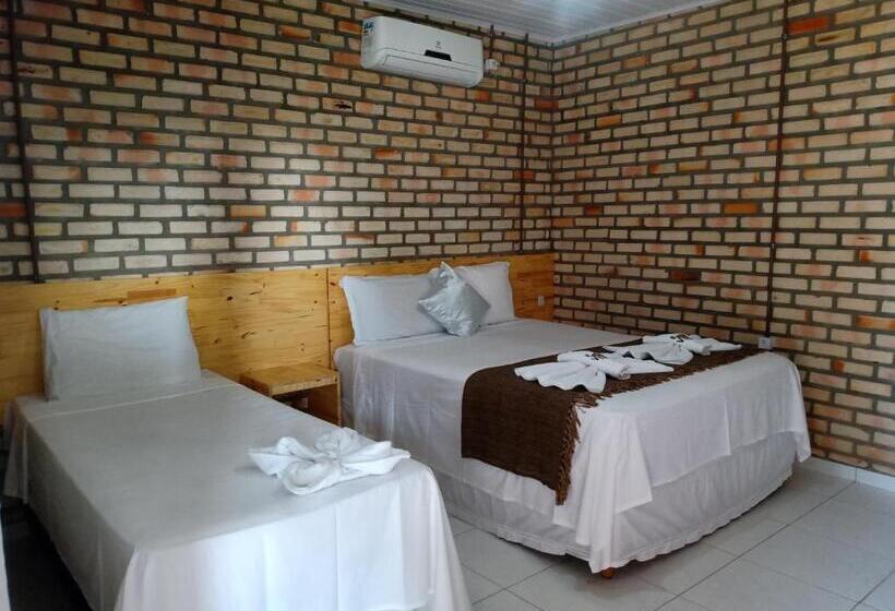 اتاق استاندارد سه نفره, Villa Arpoador