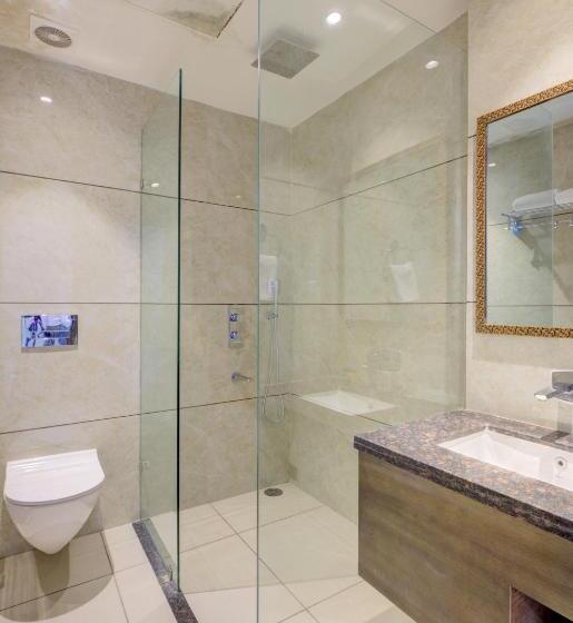 디럭스 룸, Luxe Resorts   Centrally Heated Air Conditioned Hotel In The Heart Of Kasauli
