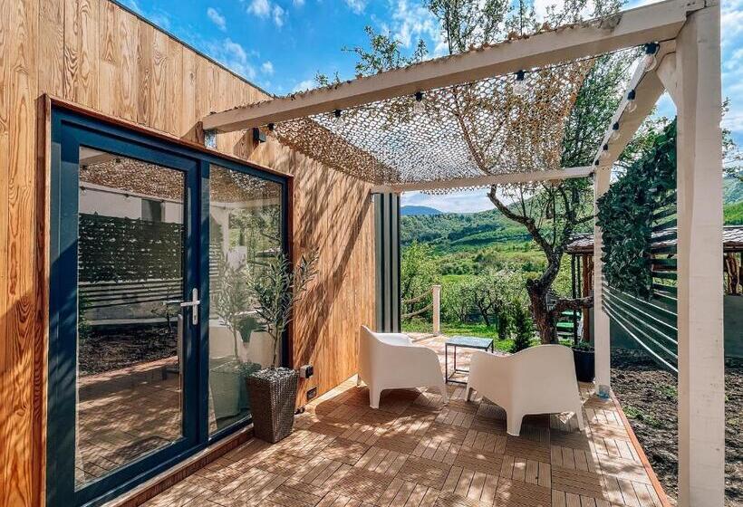 标准间带山景, Elysian Fields   Tiny House  Evergreen