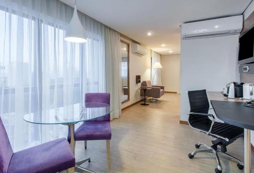 스탠다드 룸 킹사이즈 침대, Apto Flat   Radisson Belém