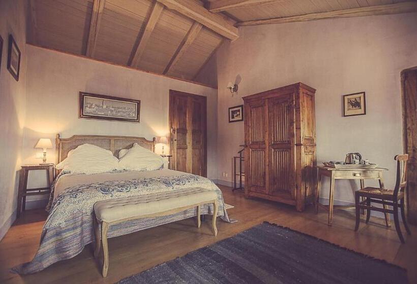 Полулюкс с Балконом, Relais Di Charme Frazione Chiavolino