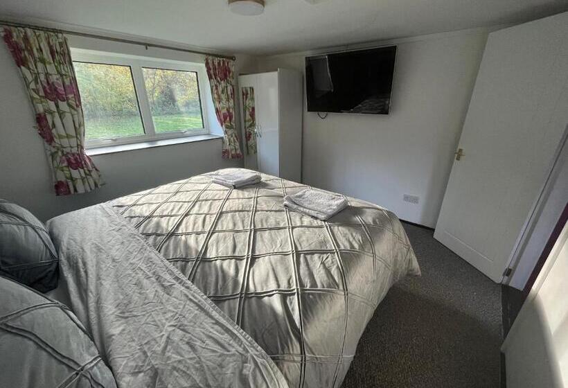 Номер Deluxe Вид на Сад, Yu’s Guest House