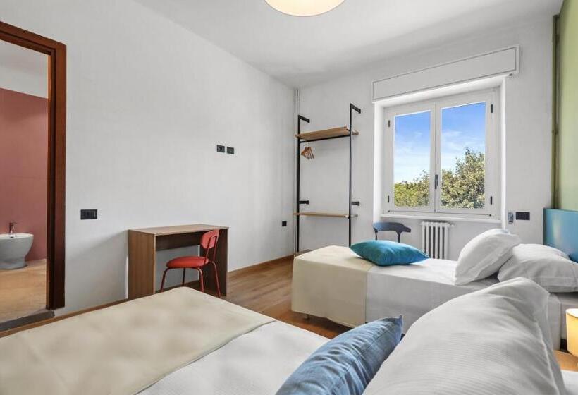 スタンダードルーム, Easy Stay Terni