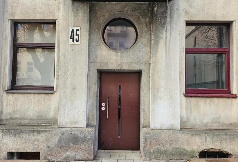 اتاق استاندارد با سرویس بهداشتی مشترک, Kauno Apartamentai