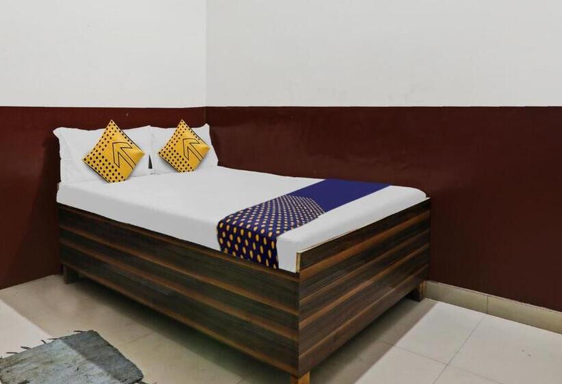 Трехместный Номер Классика, Spot On Up Shere Purvanchal