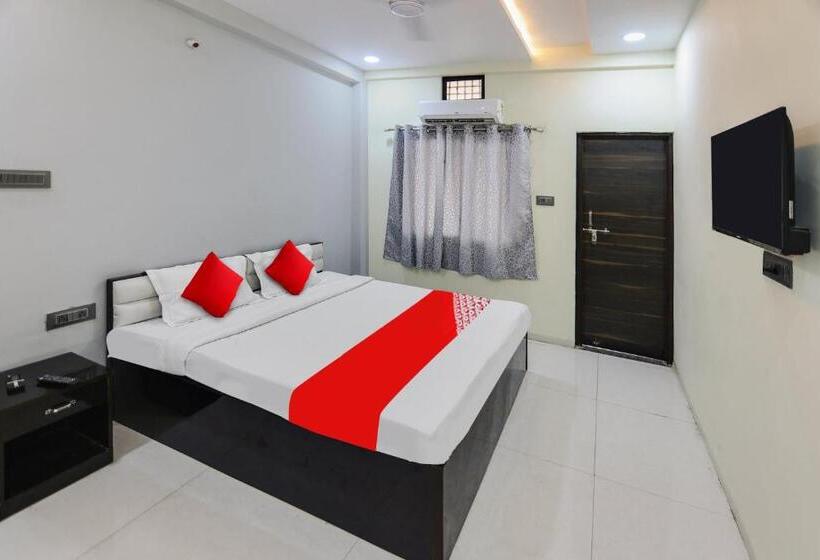 Номер Стандарт, Oyo Hotel Blackgold