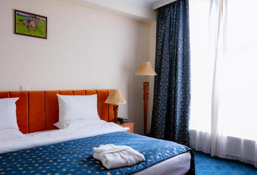 اتاق استاندارد با بالکن, Afra Oghuz Mountain Resort