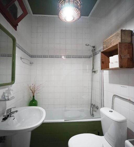 Номер Стандарт Совместная Ванная, Oliva Guesthouse