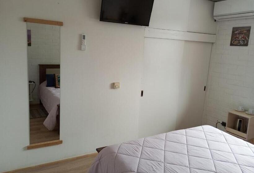 اتاق استاندارد, Hostal Rucatremo