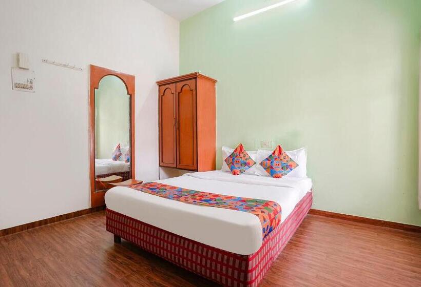 Номер Deluxe, Fabhotel Girija