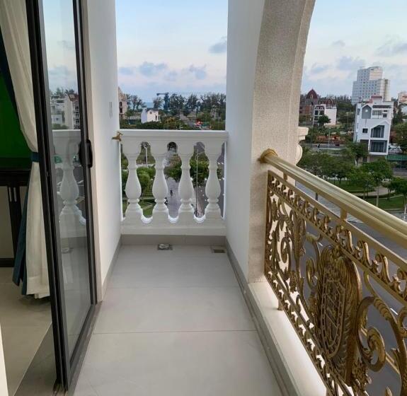 اتاق استاندارد با بالکن, Ha Anh Phan Thiết