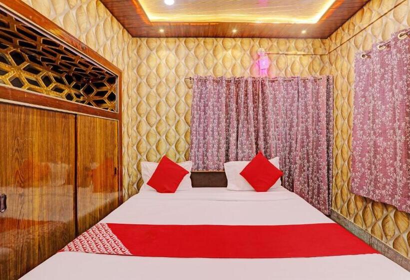 Трехместный Номер Классика, Oyo Flagship Manjushree P Guest House