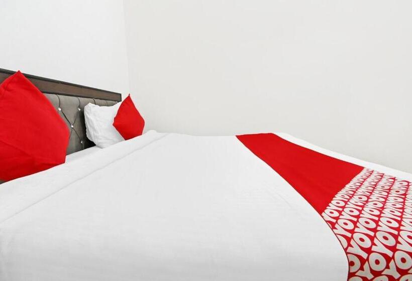 Трехместный Номер Классика, Oyo Gs Guest House