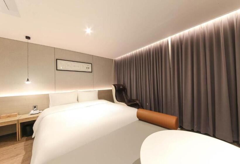 수피리어 룸, Hound Hotel Sasang