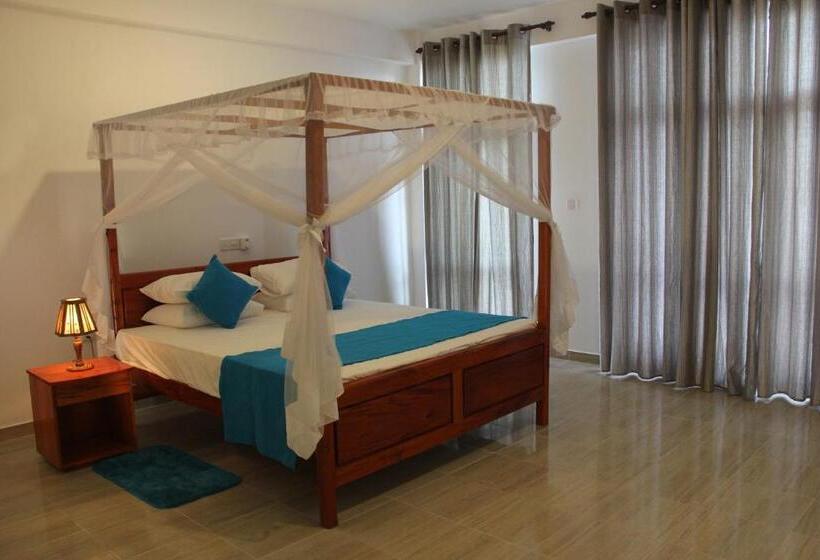标准房带园景, Savenrose Beach Villa