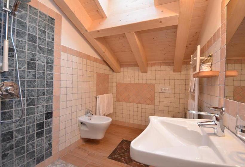 اتاق استاندارد, Agritur Agua Biencia