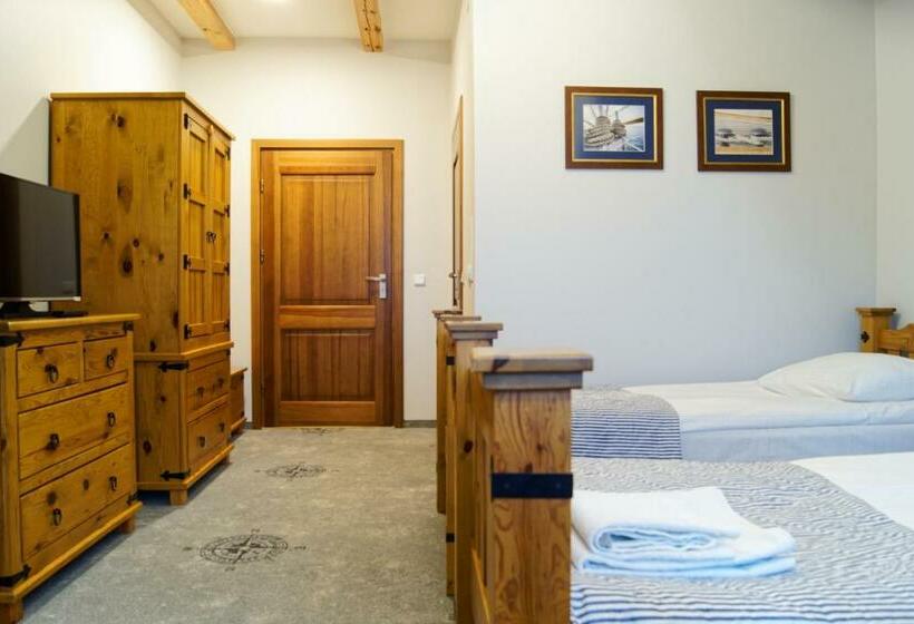 Номер Стандарт, Joseph Conrad Spa & Wellness