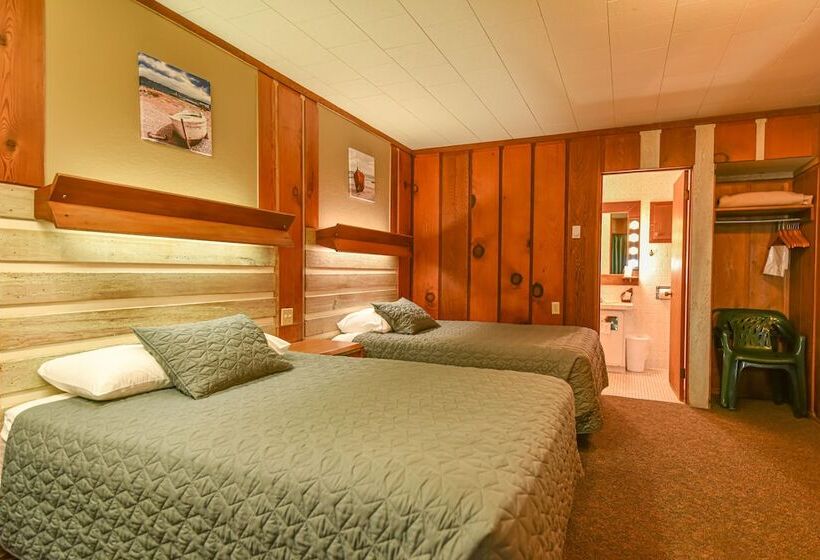 Номер Стандарт 2 Двуспальные Кровати, Sunset Oceanfront Lodging