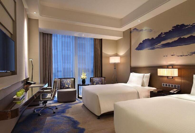 Номер Executive, Wanda Realm Neijiang