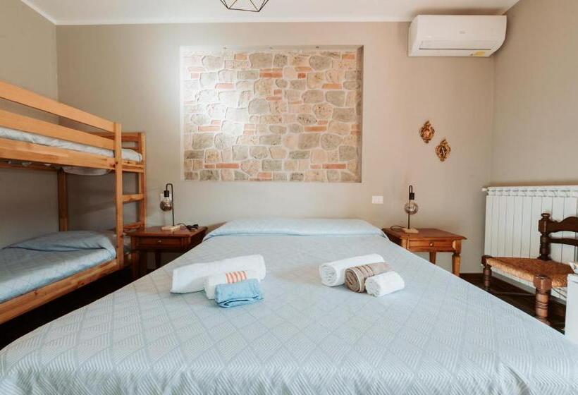 4인용 스탠다드 룸, Agriturismo La Mia Terra