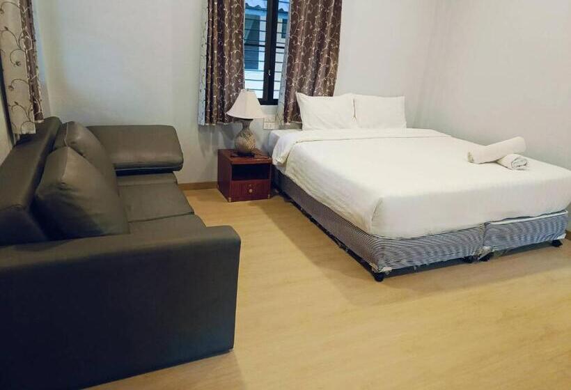 Номер Deluxe с Балконом, Khao Yai Lake Hill Resort เขาใหญ่เลค ฮิลล์ รีสอร์ท