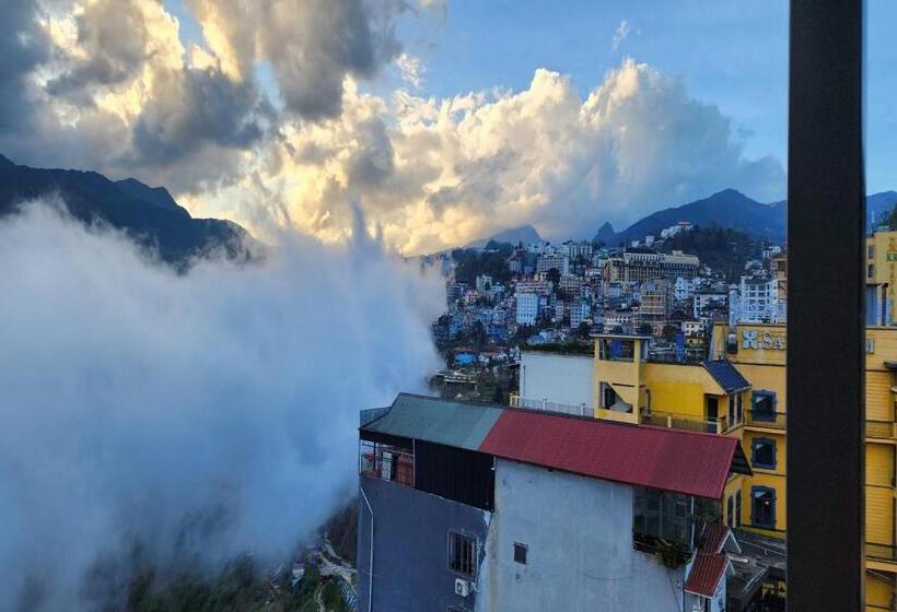 سوییت با چشم‌انداز کوه, Sapa View Spring Garden