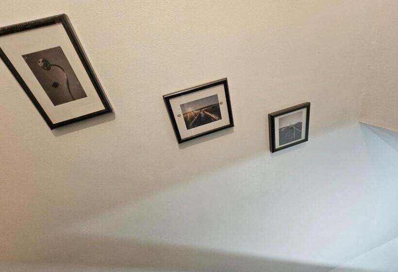 غرفة قياسية, Spitalfields Rooms