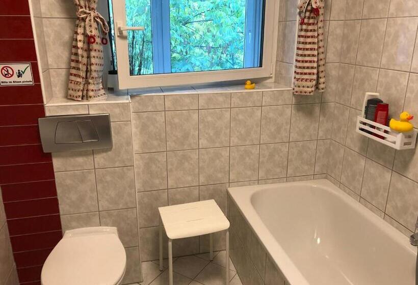 Апартаменты 2 Спальни, Rote Etage, Fränkisches Design, Süd Balkon In Nur 50 Schritten Zum Radweg