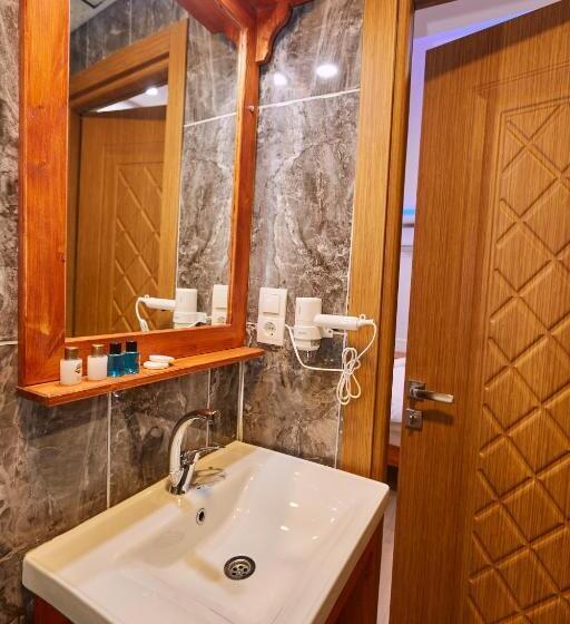 Номер Basic, Sabina Hotel Near Grand Bazaar, City Center