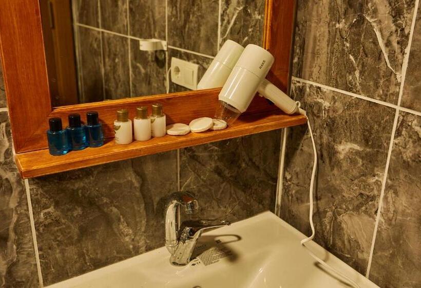 Номер Deluxe с Балконом, Sabina Hotel Near Grand Bazaar, City Center
