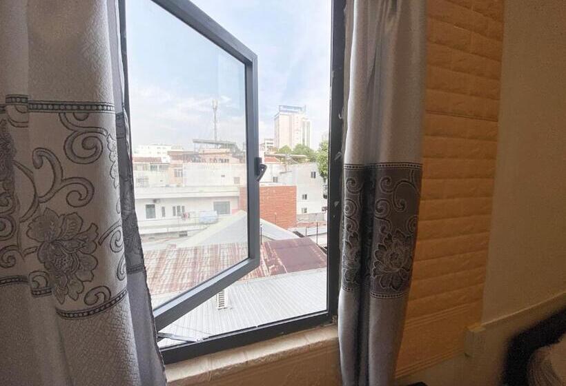 اتاق لوکس, Khách Sạn Nam đô 1