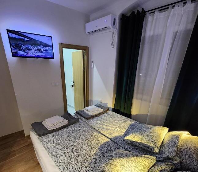 اتاق لوکس, Magazaki Apartments Tešnjar