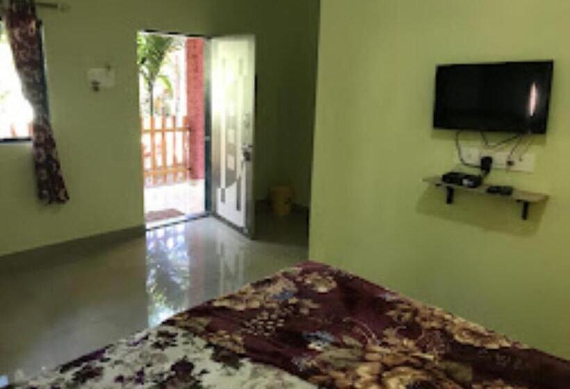 标准间, Sai Sadan Residency,diveagar