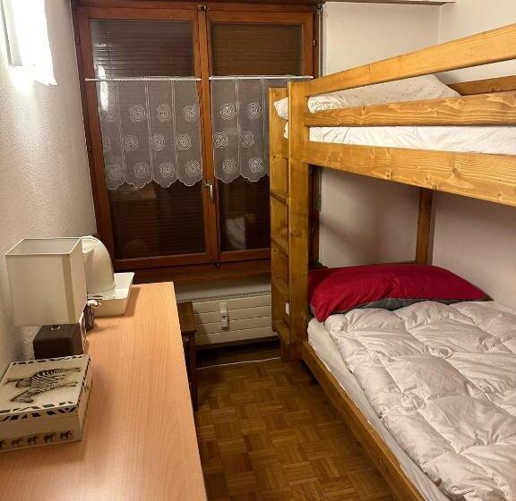 Номер Стандарт, Chambre Indépendante Valdor