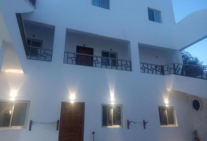 آپارتمان 2 خوابه, Sea Breeze Dahab