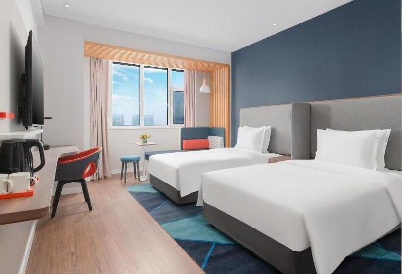 Номер Стандарт Вид на Реку, Holiday Inn Express Weifang City Center, An Ihg