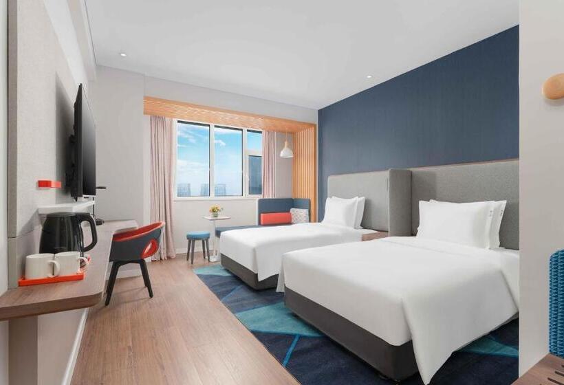 Номер Стандарт Вид на Реку, Holiday Inn Express Weifang City Center, An Ihg