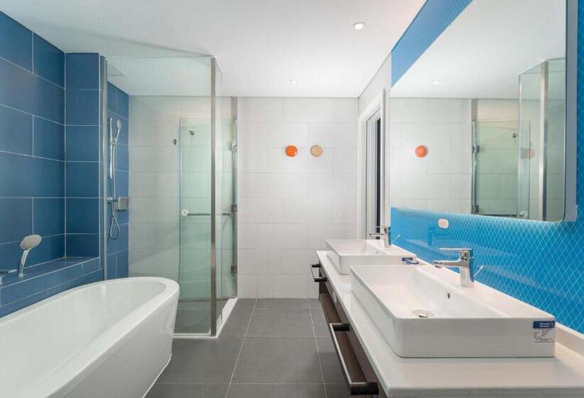 Люкс Кровать Кинг, Holiday Inn Express Weifang City Center, An Ihg