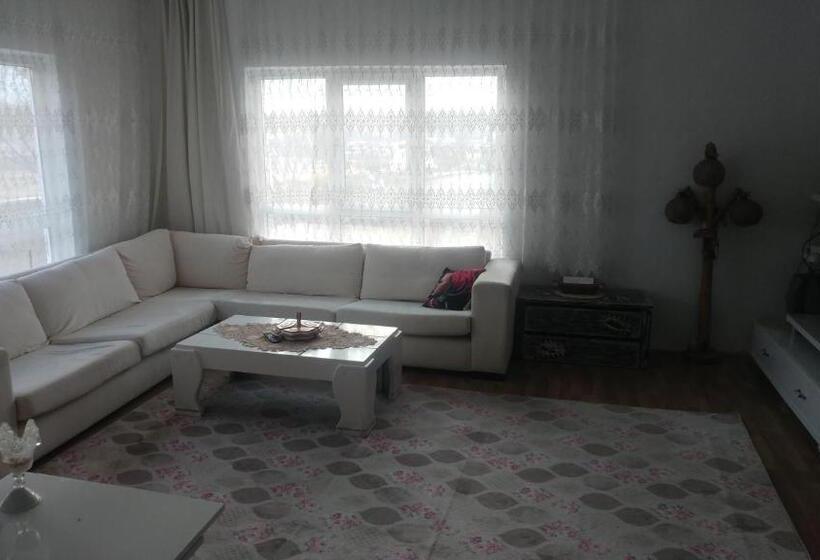 스탠다드 트리플 룸, Enesin Evi