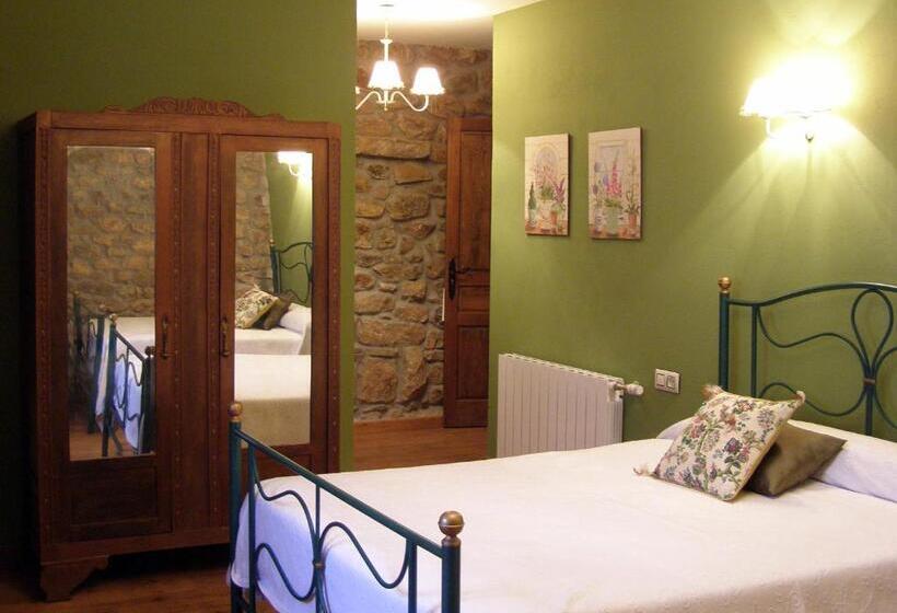 ファミリールーム, Posada Rural Ochohermanas