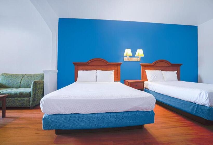 חדר דלוקס, Island Inn