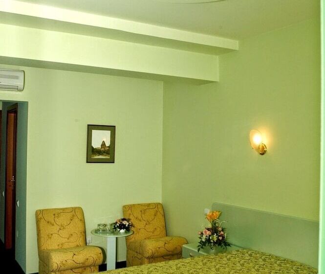 اتاق استاندارد, Regat