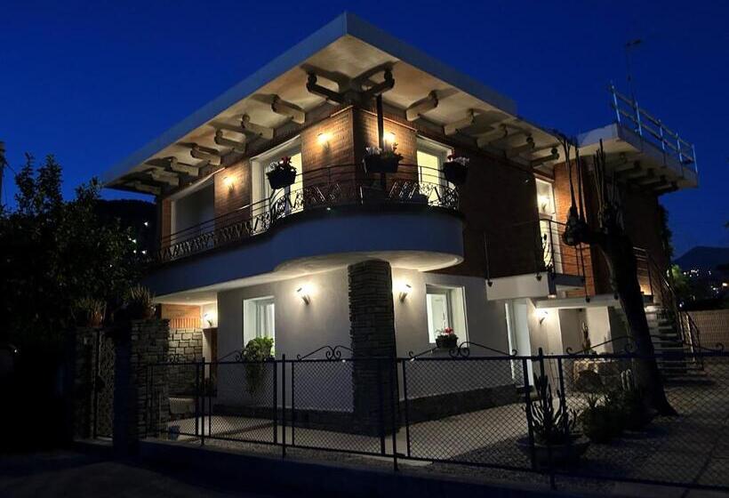 اتاق استاندارد, Villa Gerani