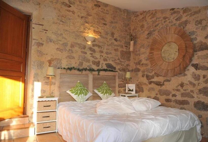 Номер Стандарт, Domaine De La Ménie