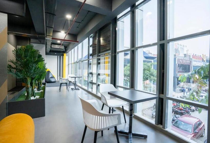 Номер Superior Одноместный, Naptapgo   Japanese Premium Pod Hotel   Walk To Noida Electronic City Metro! Wifi, Lounge