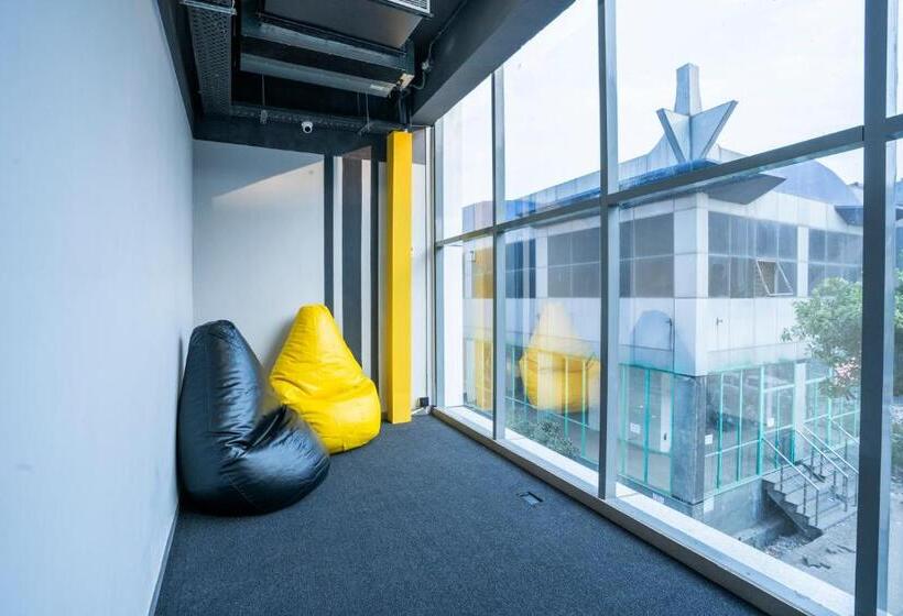 Номер Superior Одноместный, Naptapgo   Japanese Premium Pod Hotel   Walk To Noida Electronic City Metro! Wifi, Lounge