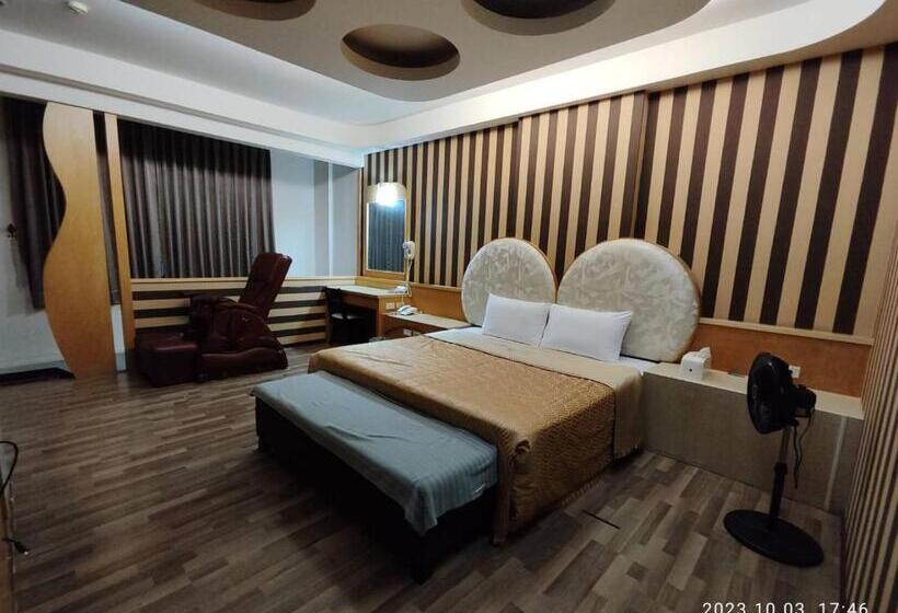 اتاق لوکس, Xinghe Motel   Neipu Branch